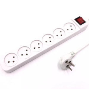 מפצל חשמל ל6 כולל כבל מאריך באורך 1 מטר כולל מפסק מואר